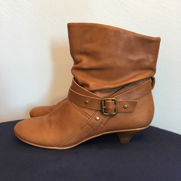 Steve Madden “Trentt” Cognac Leather Booties - Picture 1 of 8
